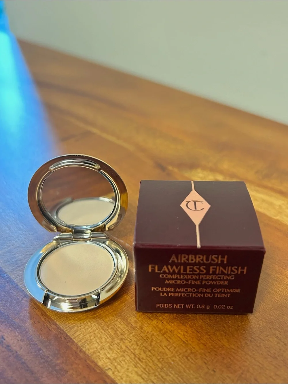 Charlotte Tilbury • Airbrush Flawless Finish (Travel Size)